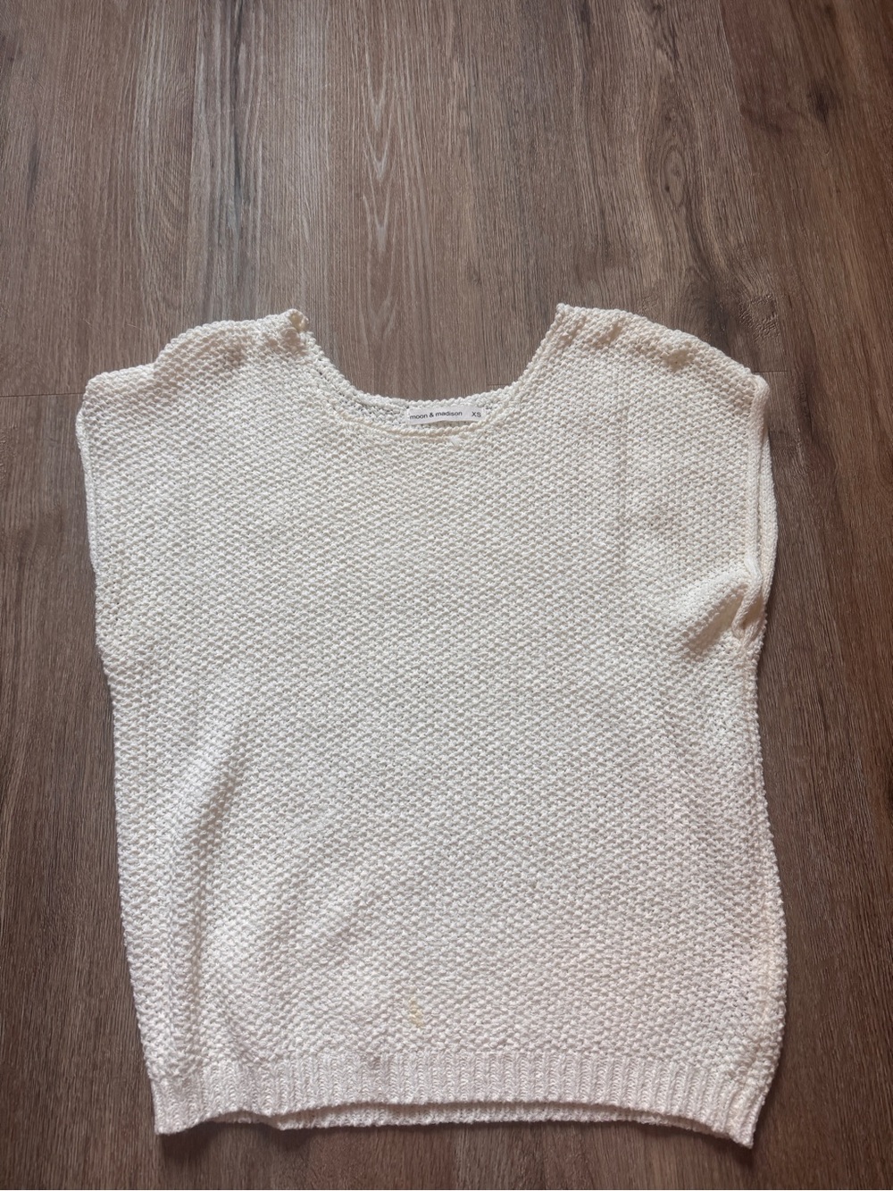 moon & madison Cream Knit Short-Sleeve Sweater